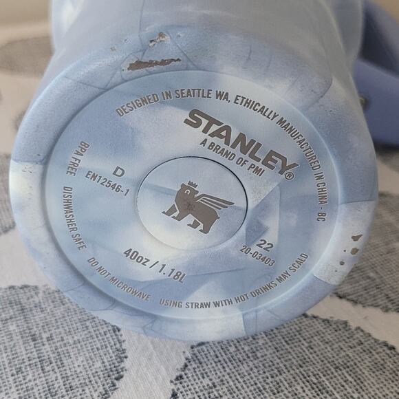 Stanley Flowstate Tumbler 40oz Ocean Blue Tie Dye - Picture 4 of 5